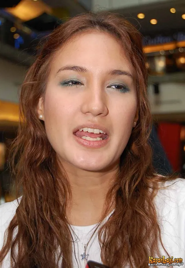 nadine chandrawinata