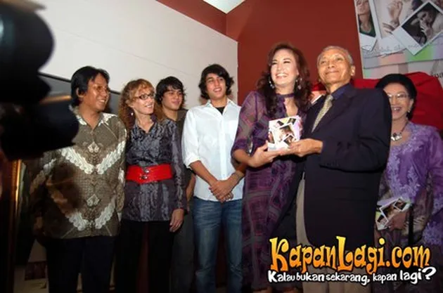 nadine chandrawinata