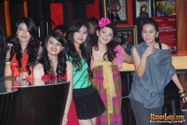 Nagaswara Various Artists