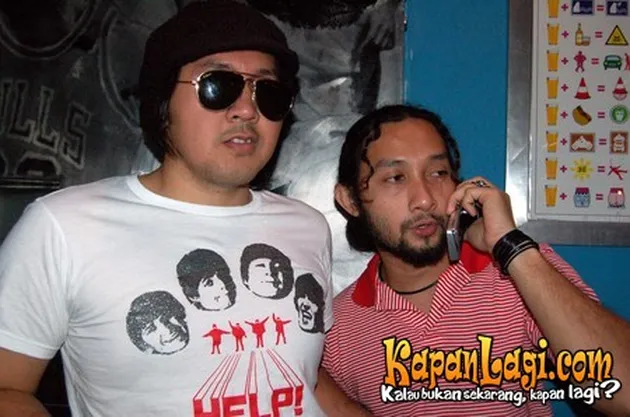 Pindah Jalur