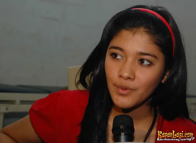 naysila mirdad