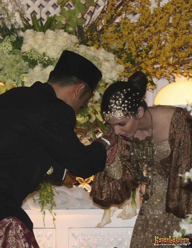 nia ramadhani, ardie bakrie