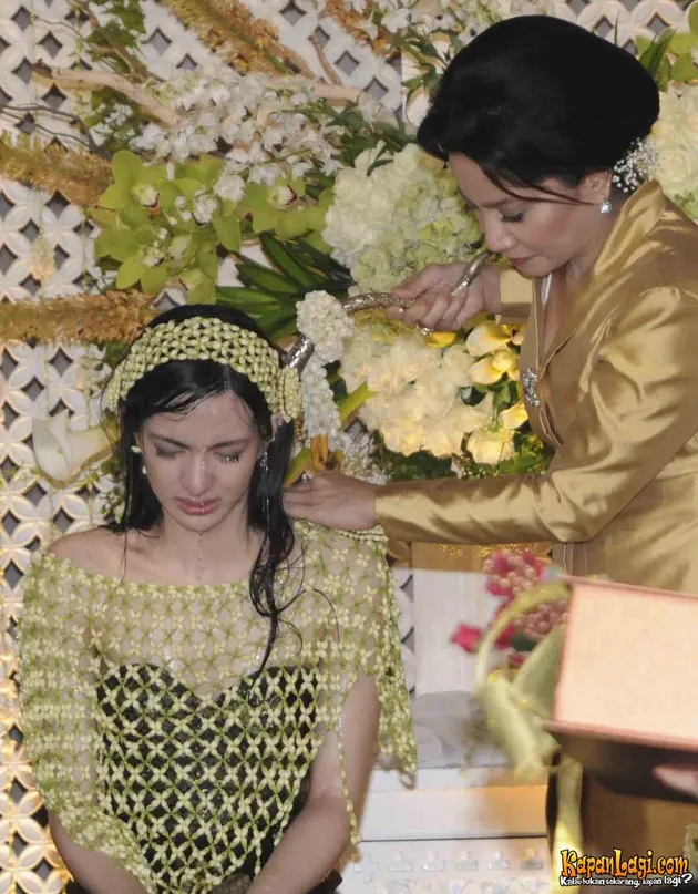 nia ramadhani, ardie bakrie