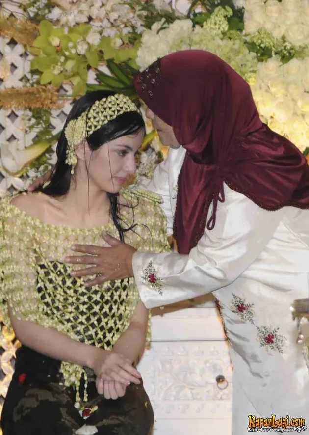 nia ramadhani, ardie bakrie