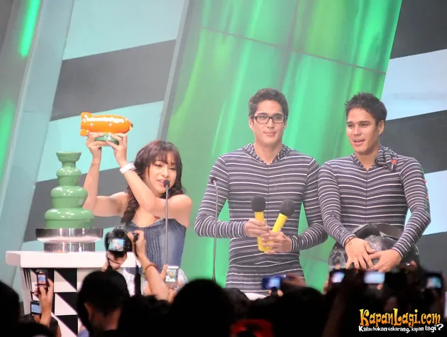 nickelodeon kids choice award 2010