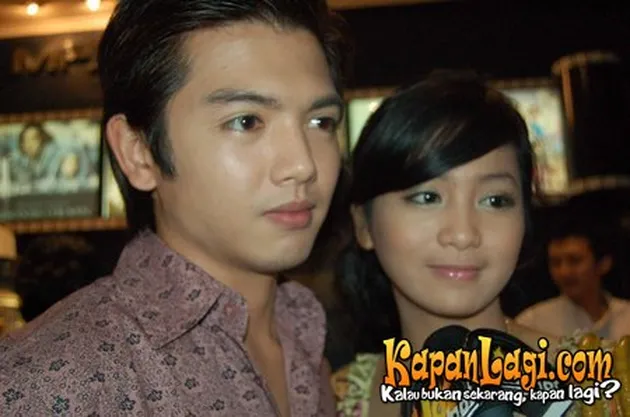 Nicky Tirta dan Bunga Zaenal