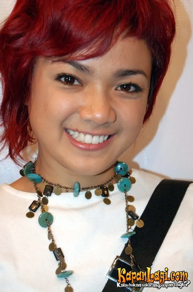 Nirina Zubir di Premier HEART