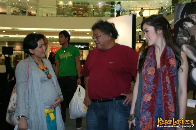 Nirina Zubir
