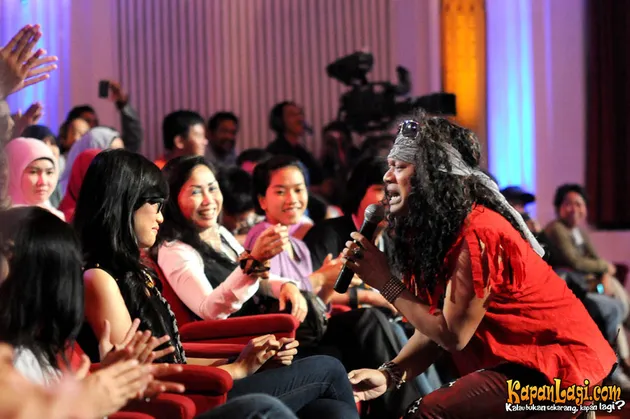 konser lampion