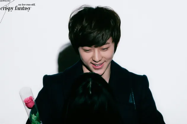 NU\'EST