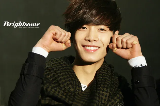 NU\'EST