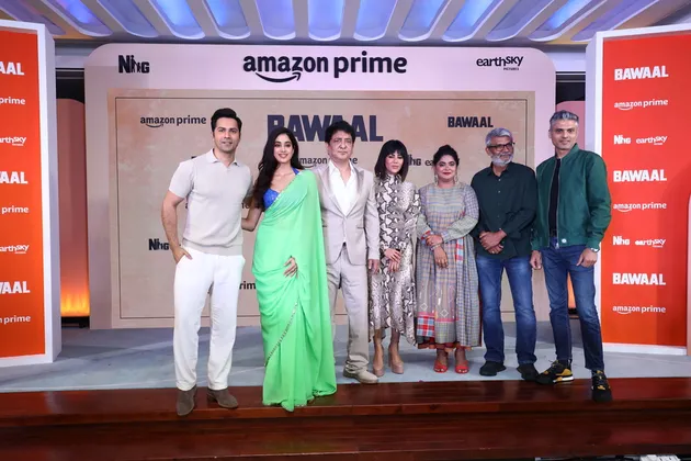 Bawaal Rilis Official Trailer