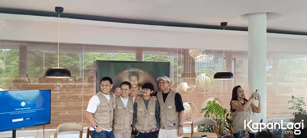 Empat Serangkai AGAK LAEN