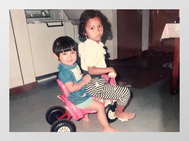 foto masa kecil Oki Setiana Dewi
