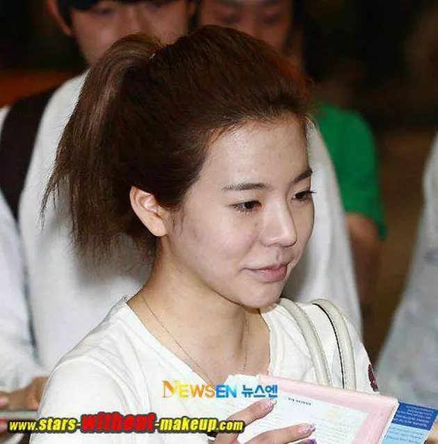 Jewarat Bintang Korea