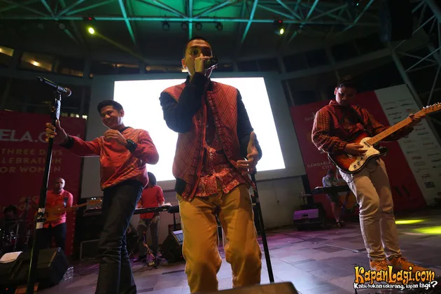 Kece Dengan Batik Modern, Inilah Gantengnya Para Personel RAN