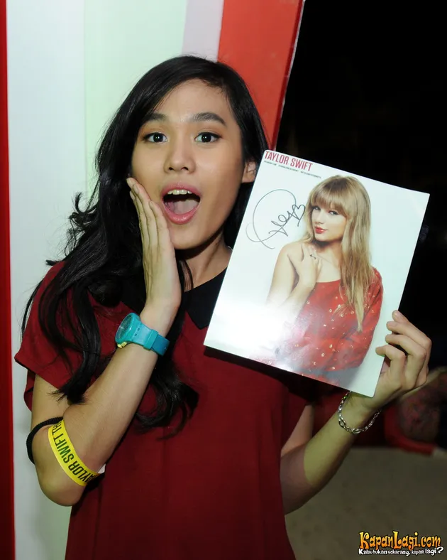 Oleh-Oleh Sheryl