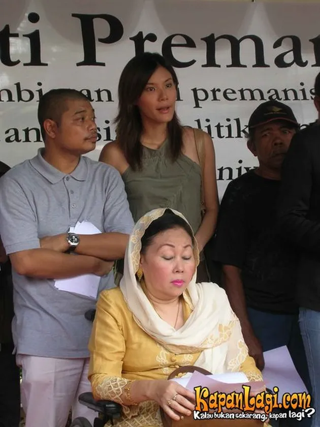 olga lydia, anti premanisme