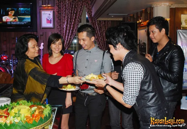 Olivia Lubis Jensen, Phantom