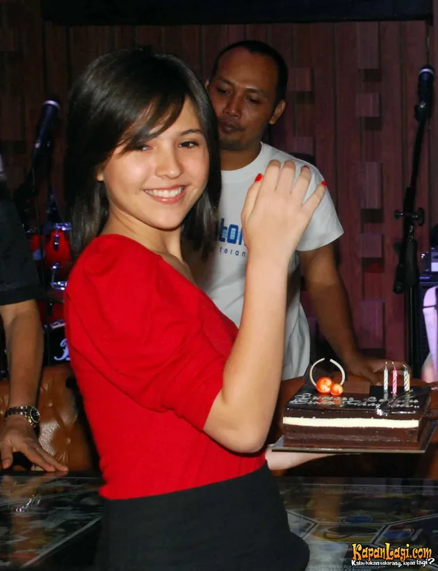 Olivia Lubis Jensen, Phantom