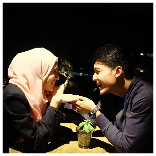 Dimas Seto dan Dhini Aminarti