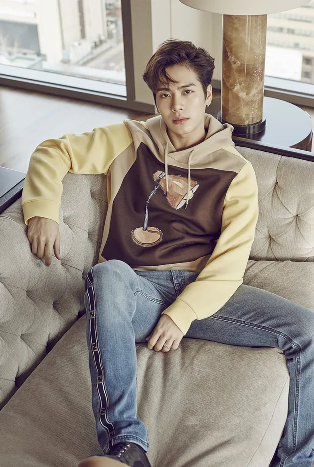 Jackson GOT7 - FENDI