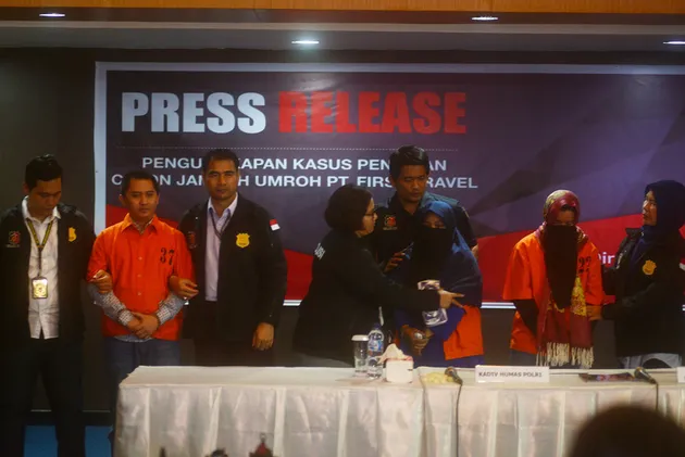 Annisa Hasibuan - Penipuan Jemaah Haji