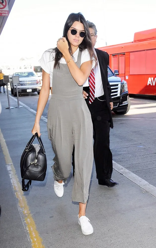 Seleb Dengan Sneaker Sama 