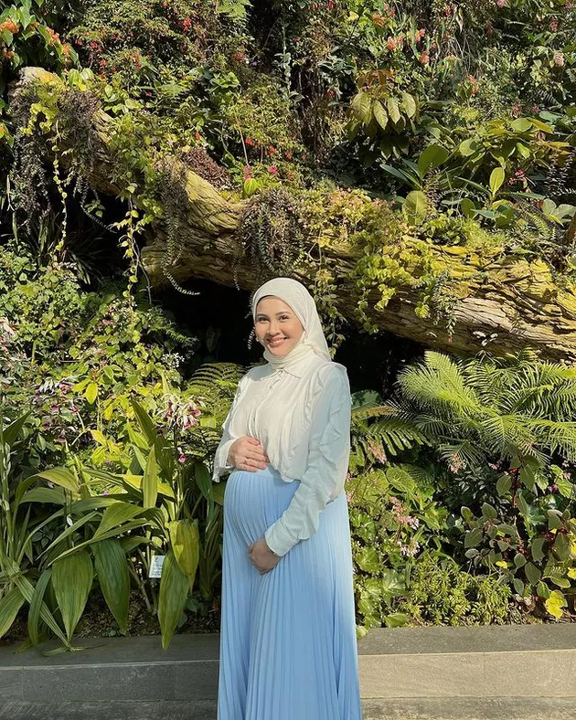Kesha Ratuliu Hamil Anak Kedua