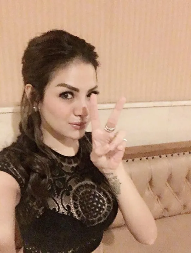 nikita mirzani, foto nikita mirzani, video nikita mirzani