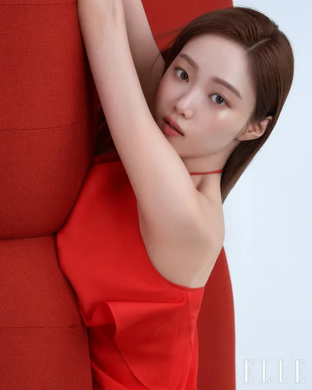 Lee Sung Kyung
