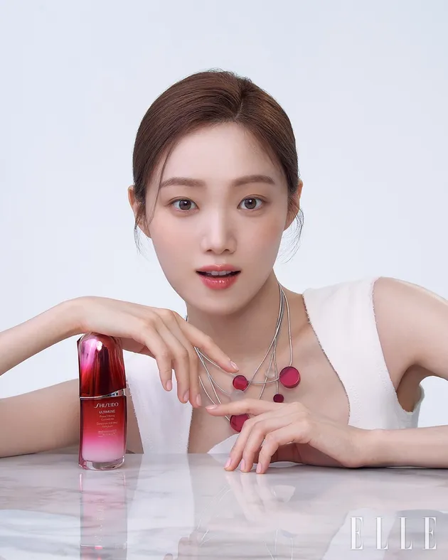 Lee Sung Kyung