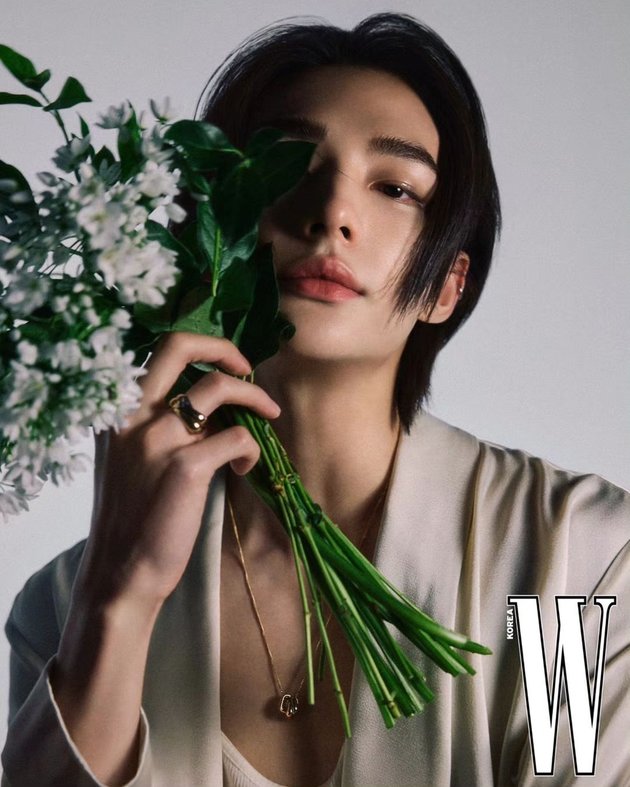 Showcase Unreal Visuals! 10 Portraits of Handsome Hyunjin from STRAY KIDS in Latest Photoshoot for W Korea