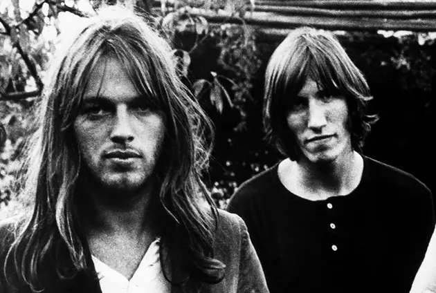 Para Musisi Ini Lontarkan Hinaan Brutal Untuk Rekan Satu Bandnya