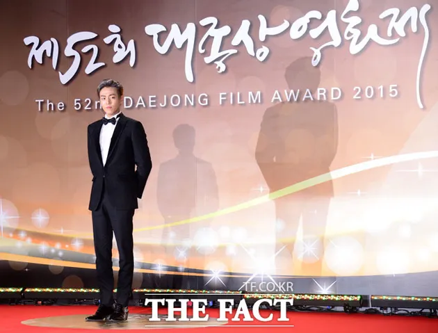 Red Carpet 52nd Grand Bell Awards