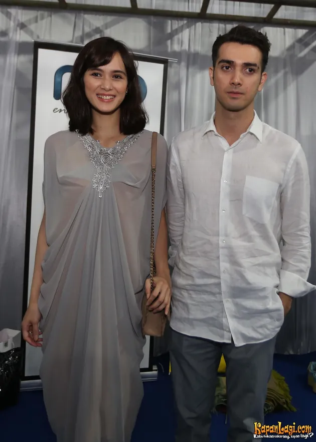 Kaftan Sederet Seleb 