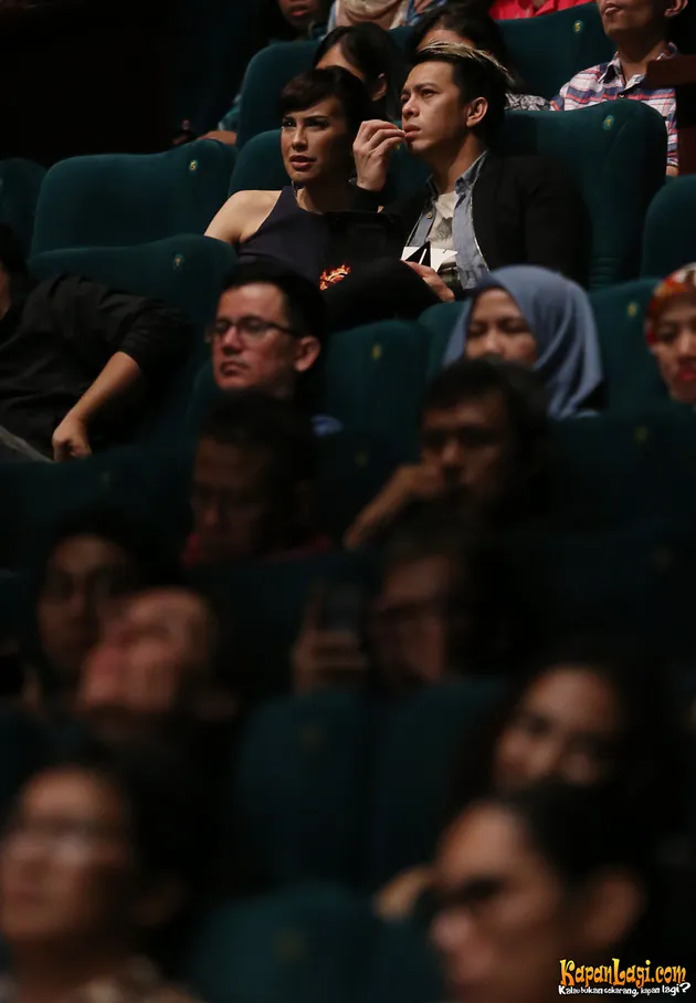 Pendekar Tongkat Emas