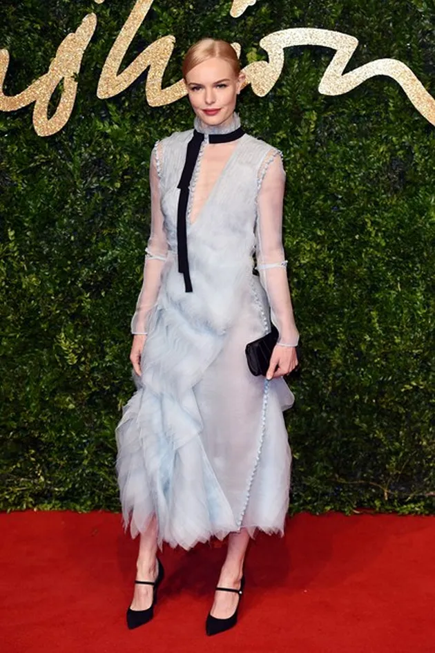 Red Carpet Artis British Fashion Awards