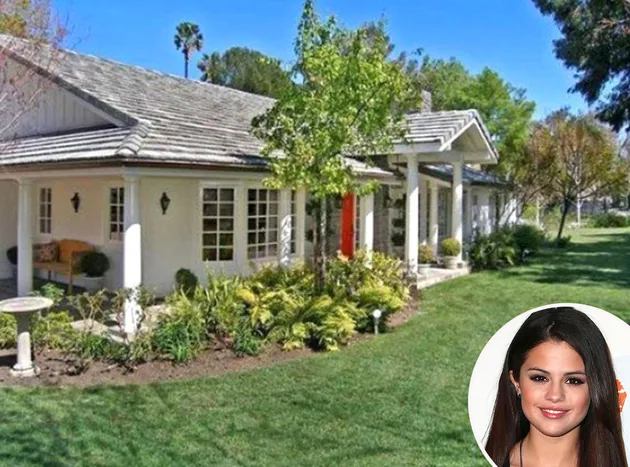 Rumah Artis Hollywood