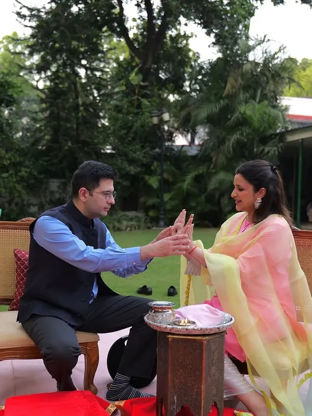 Parineeti Chopra dan Raghav kini jadi orangtua