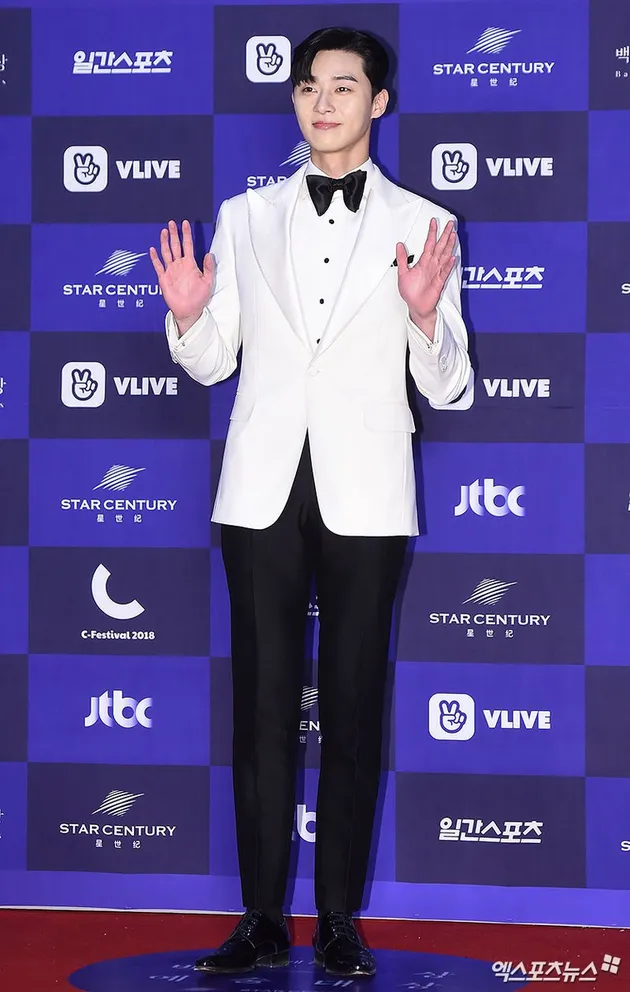 red carpet baeksang awards