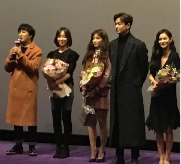 song joong ki dan kawan-kawan