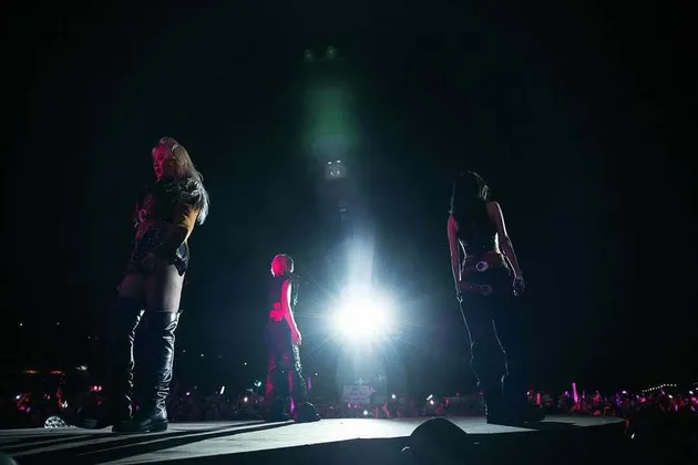 2NE1 di HITC LA 2025