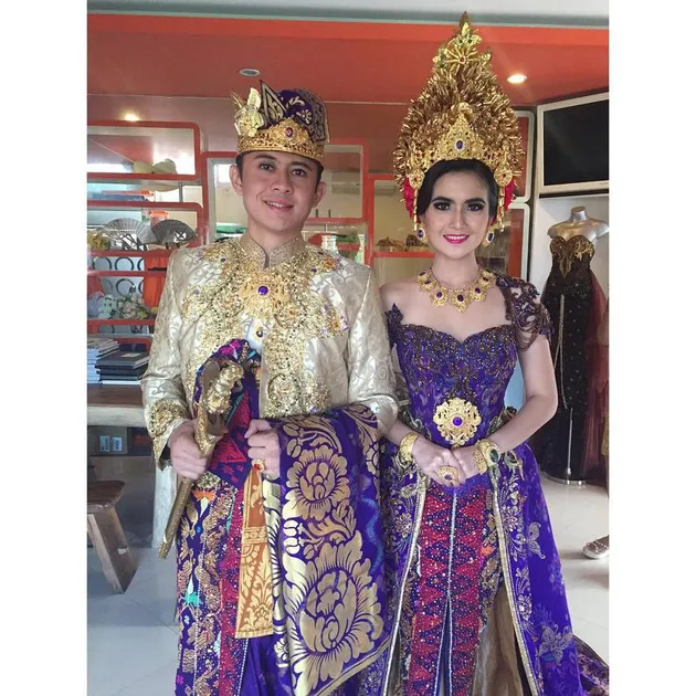 kadek devi, dewa yoga