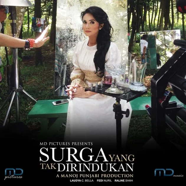 Surga Yang Tak Dirindukan