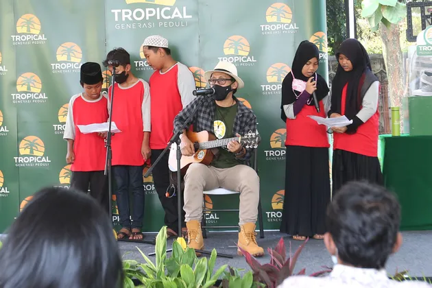 Nugie di Tropical Generasi Peduli