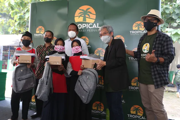 Nugie di Tropical Generasi Peduli