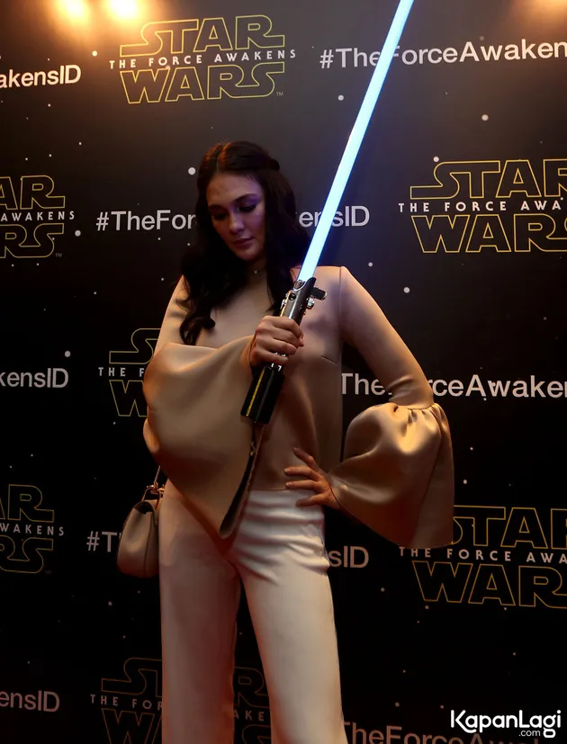 Luna Maya Star Wars