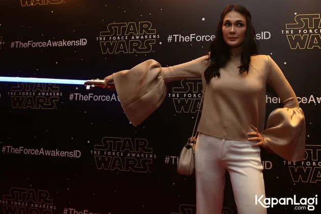 Luna Maya Star Wars
