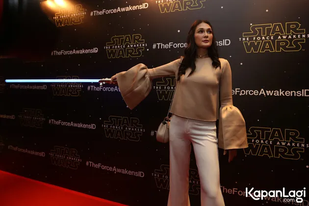 Luna Maya Star Wars